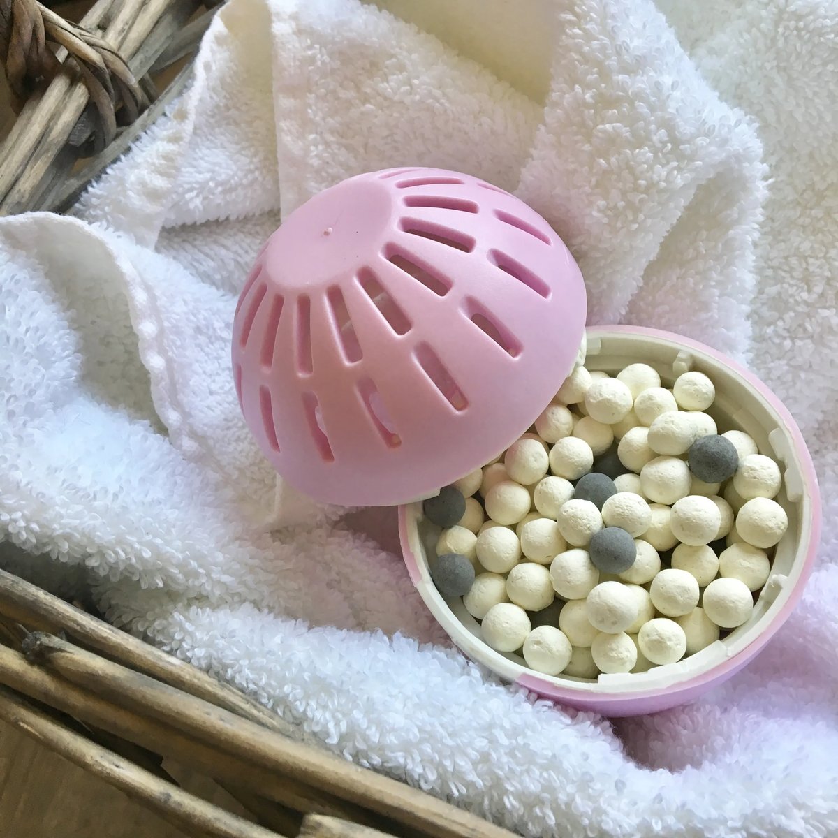Eco Egg Wasbal (70 wasbeurten) Lentebloesem open met wasparels