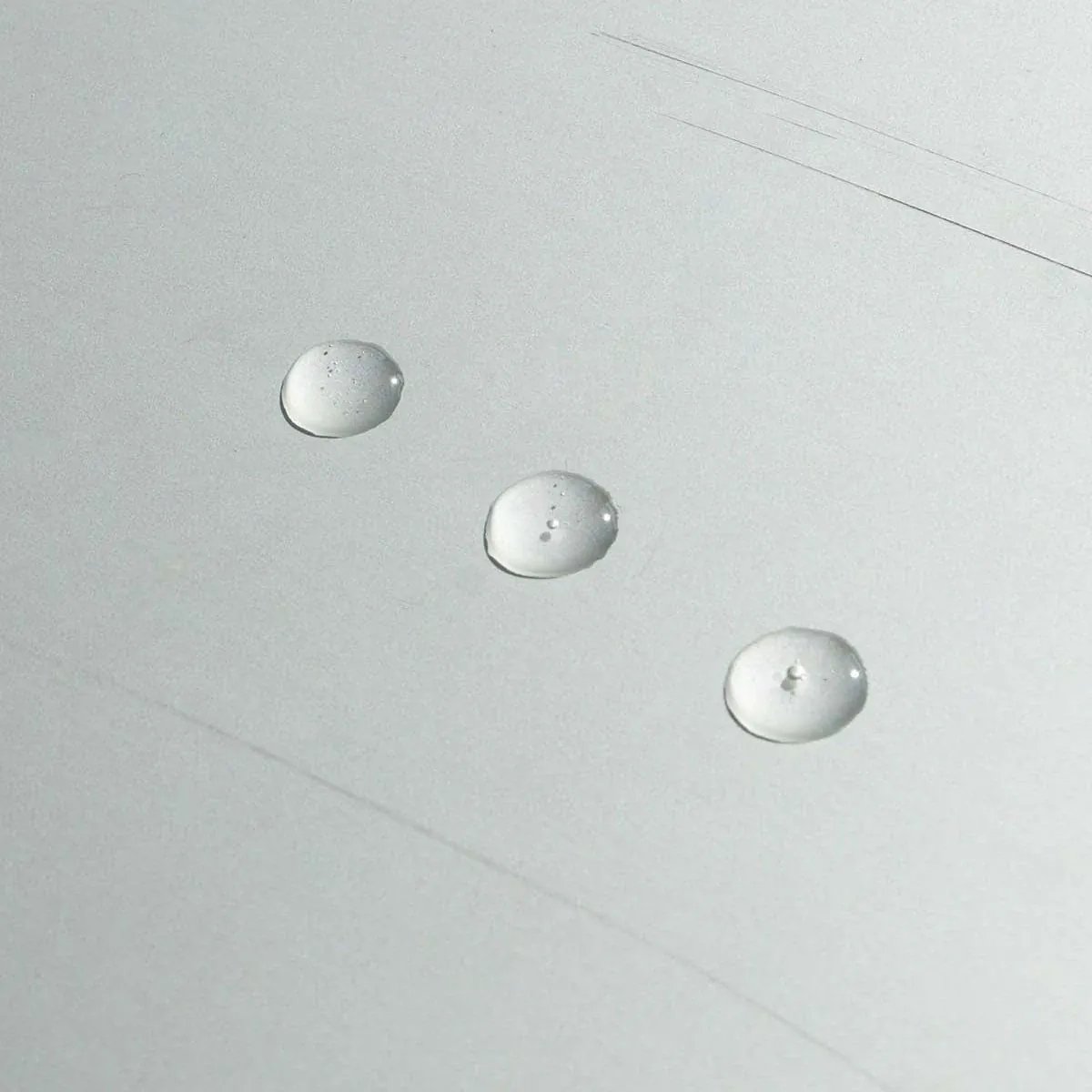 Aia Natuurlijk Glijmiddel Vloeistof In Drie Stippen