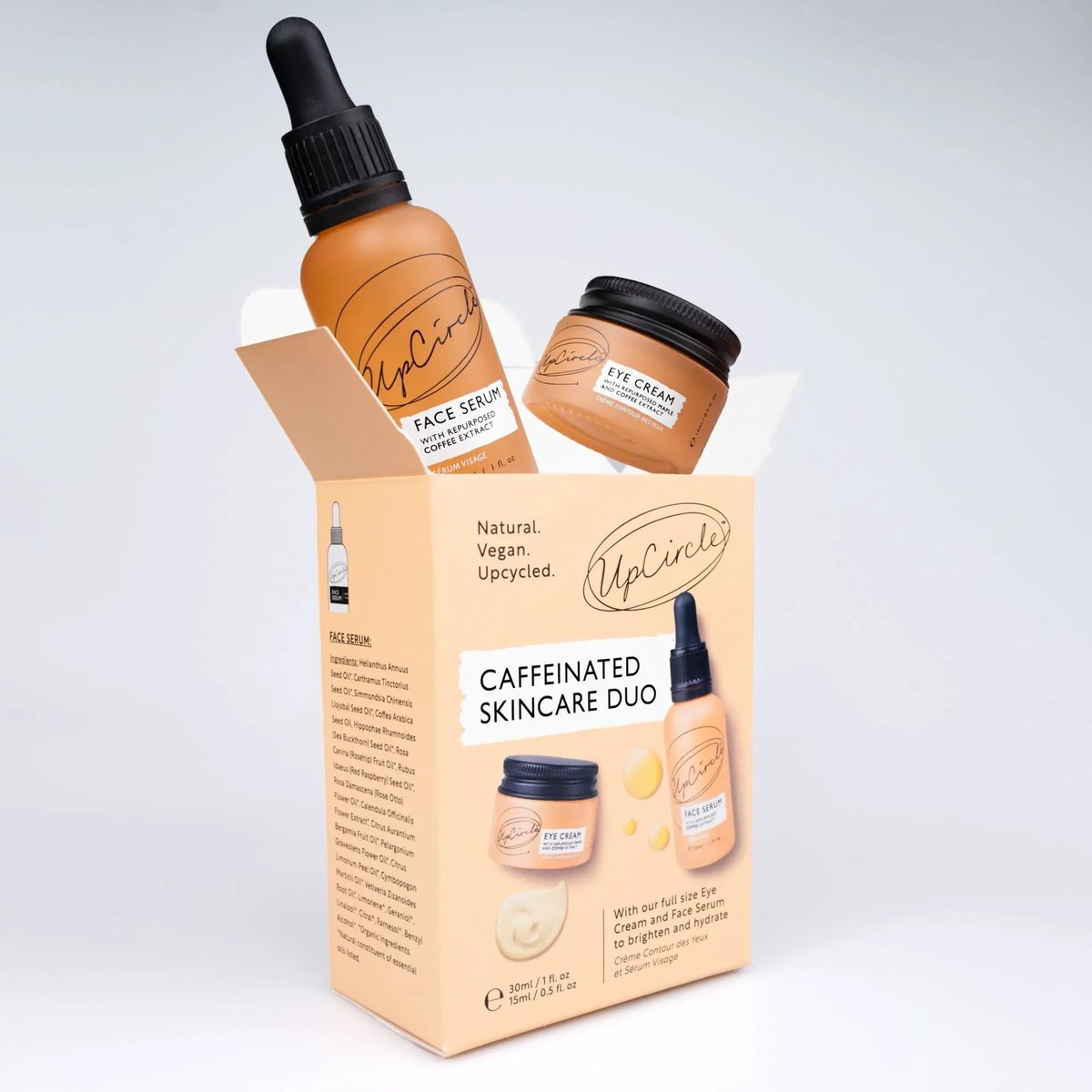UpCircle Caffeinated Skincare Duo doosje met flesjes uit het doosje