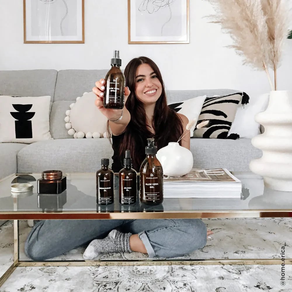 Junglück Jojoba Olie (100 ml) in hand