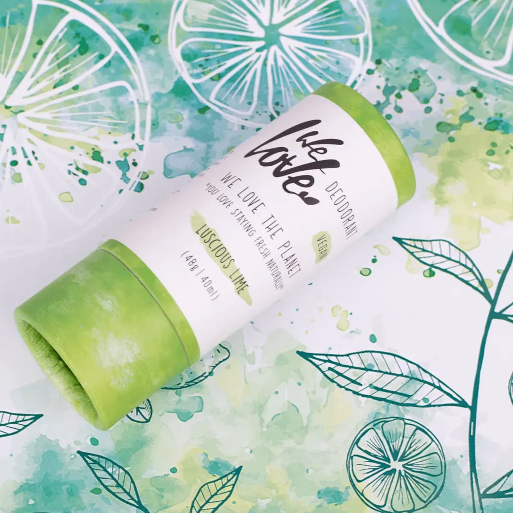 We Love The Planet - Natuurlijke deodorant stick - Luscious Lime (Vegan) sfeer
