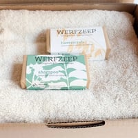 Werfzeep Badpakket zeepjes en handdoek in doos