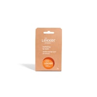 The Lekker Company Natuurlijke Lippenbalsem Orange Vanilla Swirl verpakking van voren