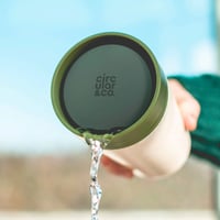Circular Cup Herbruikbare Koffiebeker To Go met water