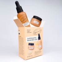 UpCircle Caffeinated Skincare Duo doosje met flesjes uit het doosje