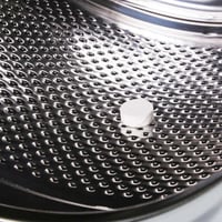 Ecoegg Detox Tablet in wasmachine trommel