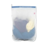 GuppyFriend Waszak tegen microplastics met was in zak