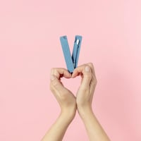 LastSwab Basic - Herbruikbaar Wattenstaafje in hand