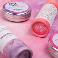 We Love The Planet - Natuurlijke deodorant stick - Sweet Serenity sfeer